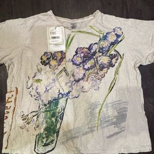 Magnolia Pearl Floral Short Sleeve Tee - Cream and Purple Pristine cond,Nvr worn